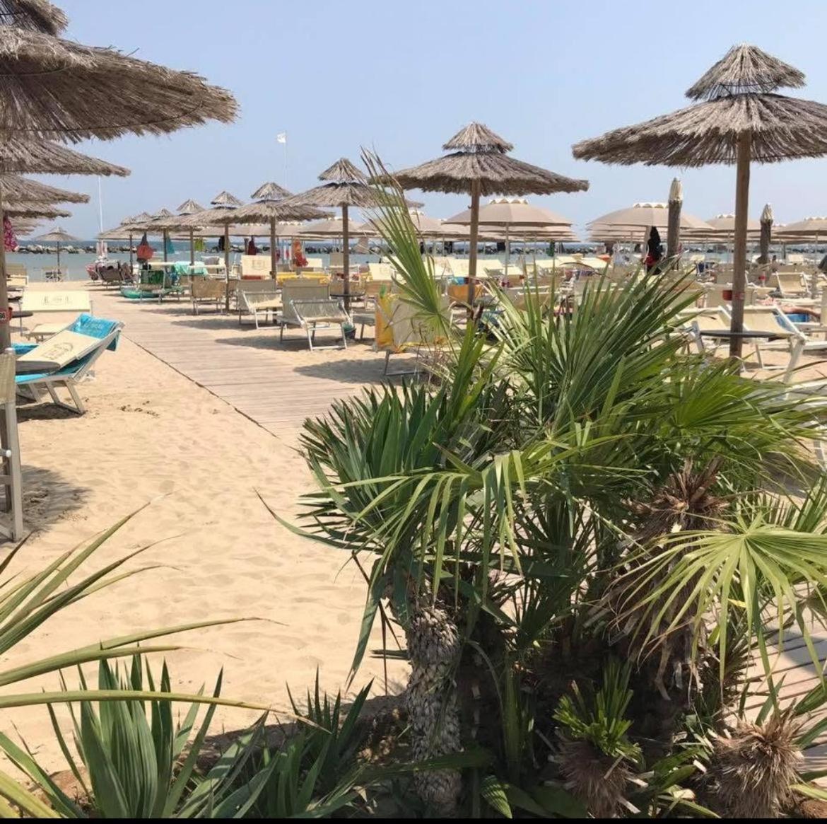 Hotel San Domingo Bellaria – Igea Marina Kültér fotó